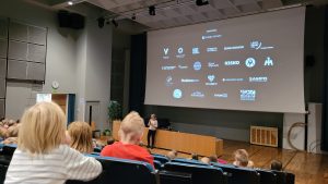 Nina Linnovaara Pertsa ja Kilu: Faaraon Sormus -näytöksessä Muhoksella.